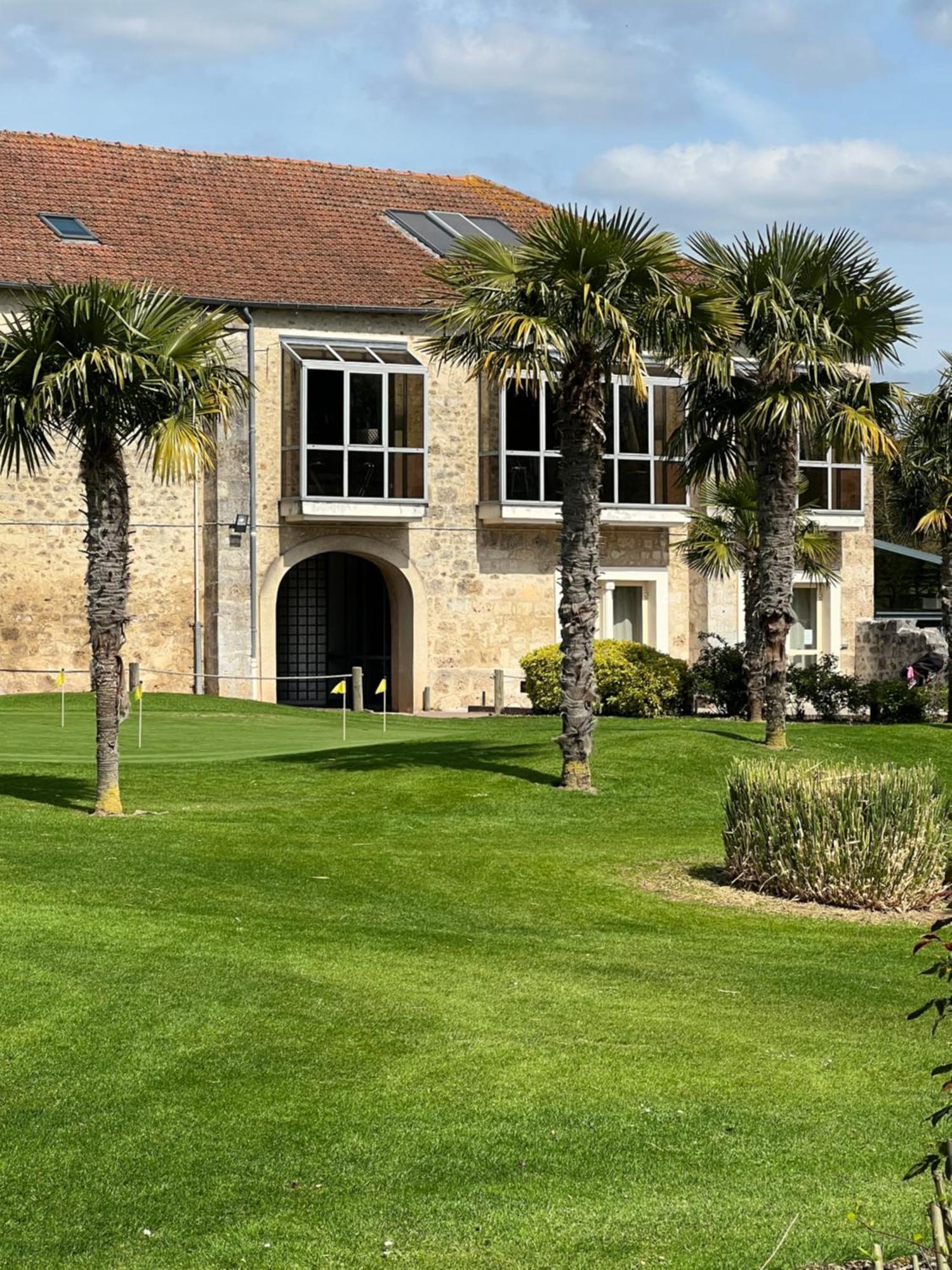 Hotel Abbaye Du Golf De Lesigny Lésigny Exterior foto